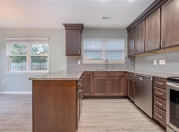 4th image of 6600 Touchwood Dr