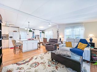 18 Salut, Fort Myers, FL 33912