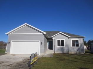 1006 3rd St, Columbus, NE 68601