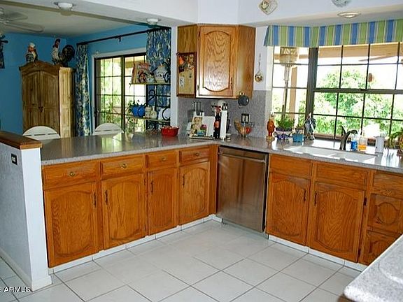 3rd image of 10295 E Bella Vista Dr
