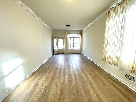 2nd image of 86 Livingston Ave