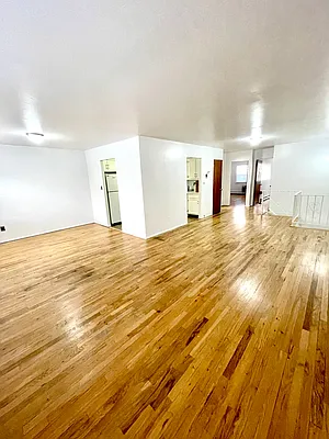 Rented by Luxian International Realty LLC | media 1