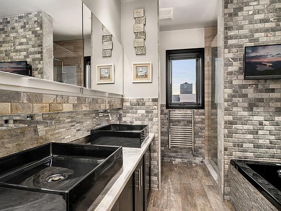 5th image of 90 Bay Street Lndg APT 9C