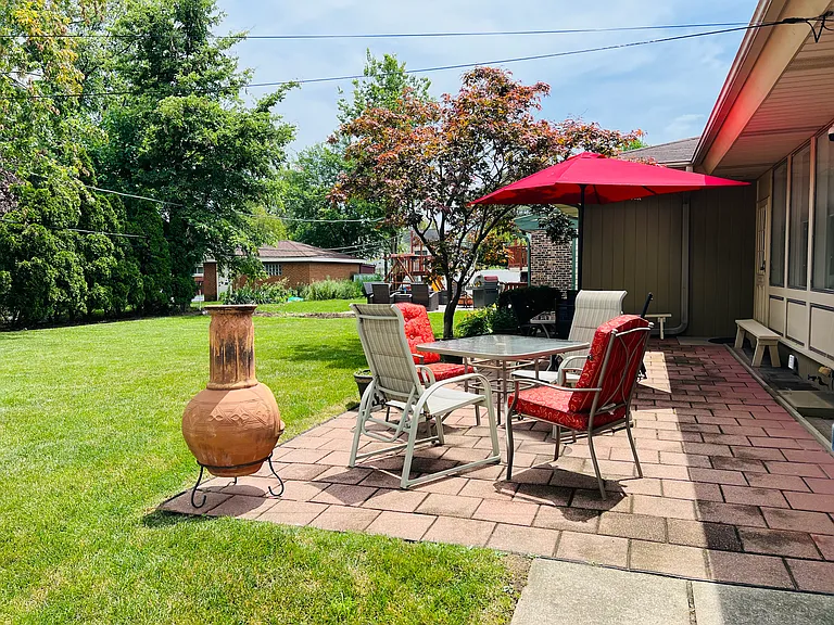 163 N Richard Ave — Photo 13