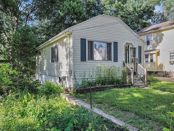 5th image of 1012 Greenwood Ave