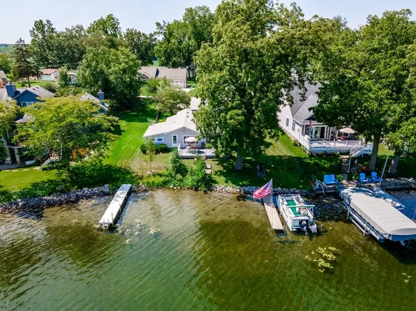 240 Ln 201a Lake George, Fremont, IN 46737