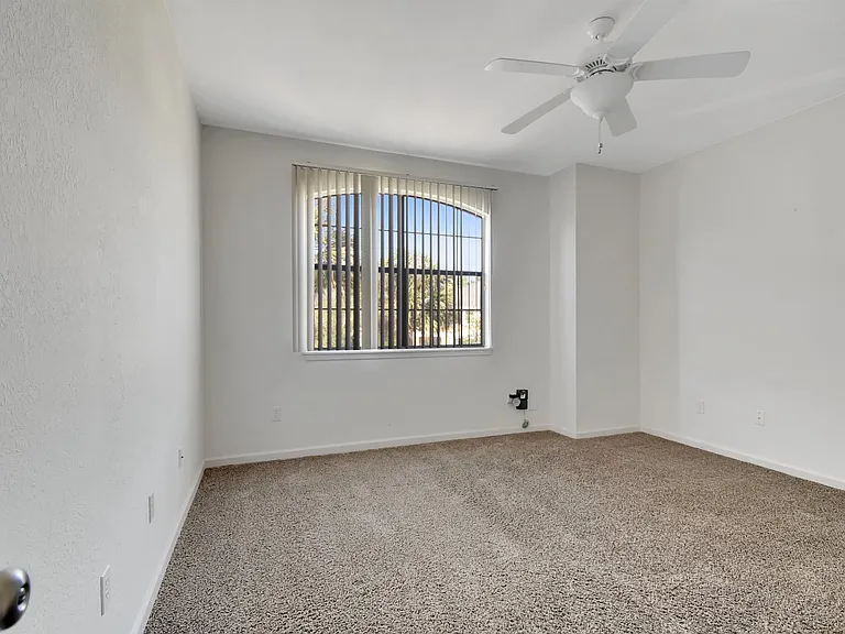 2231 Vista Cove Rd — Photo 23