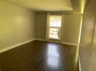 2833 Hillside Dr, Nashville, TN 37212