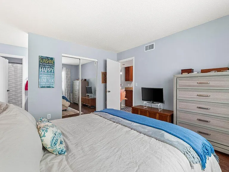5884 Morningstar Cir #205 — Photo 20