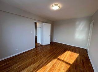 4342 45th St APT 4L, Long Island City, NY 11104