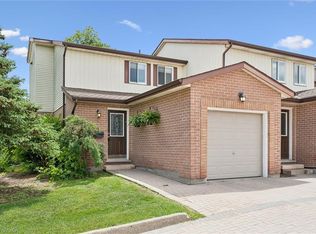 25 Valleyview Rd #1, Kitchener, ON N2E1L5