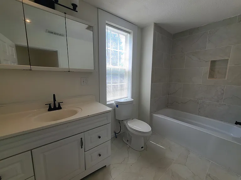 14124 Renick St — Photo 7