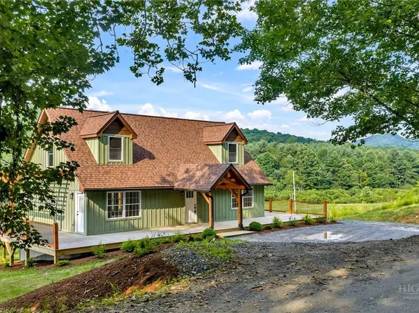 275 Grover Howell Road, West Jefferson, NC 28694