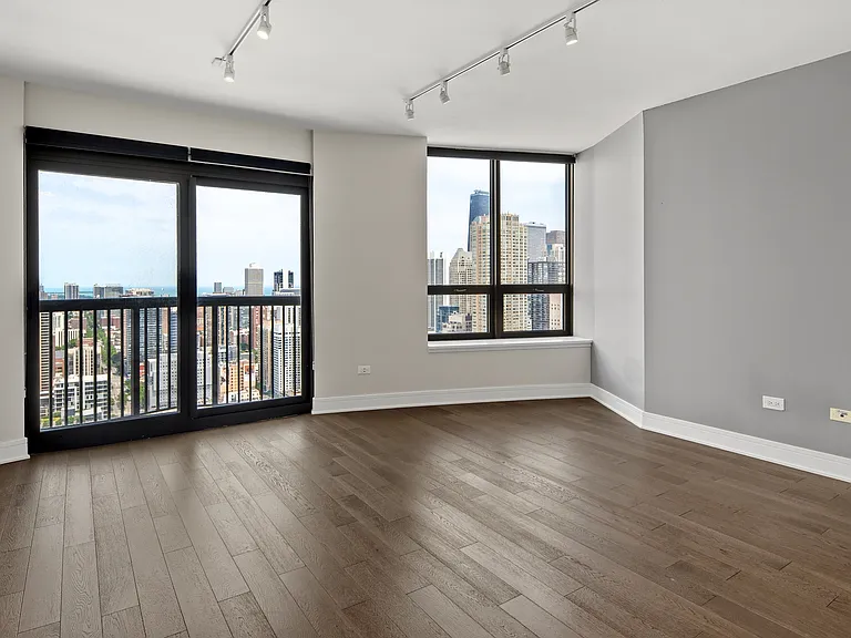 400 N Lasalle Dr #4312 — Photo 1