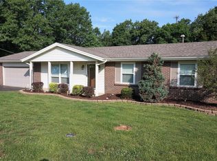 44 Crestshire Dr, Arnold, MO 63010