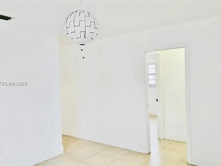 3180 SW 25th Ter #1 — Photo 14