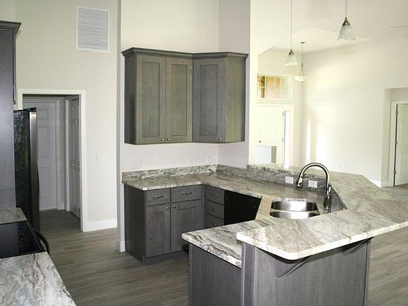 4th image of 2141 N Heritage Oaks Path