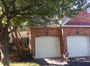 422 Springview Ln, Phoenixville, PA 19460