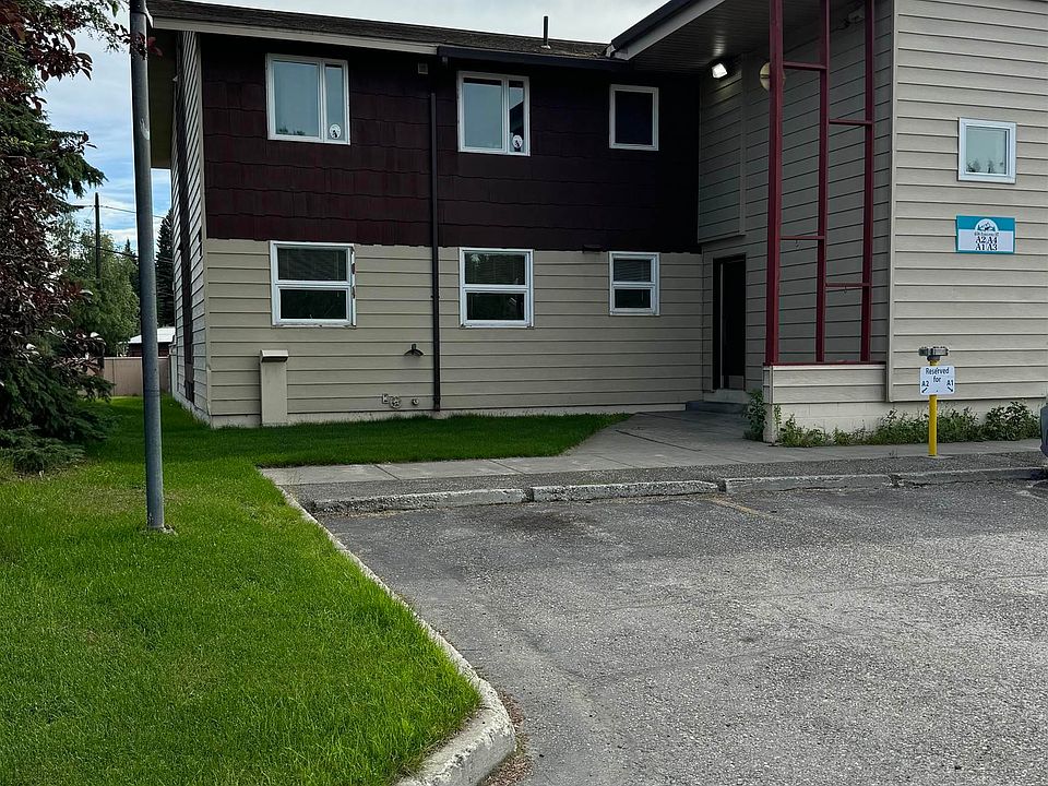 1st image of 656 Fairbanks St