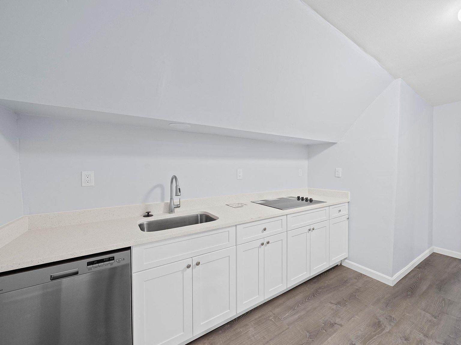 5 Northboro St B, Worcester, MA 01604 Zillow
