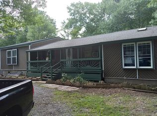 63 Mountain Rd, Albrightsville, PA 18210