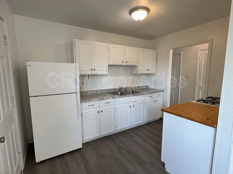 1411 N Courtland Ave — Photo 6