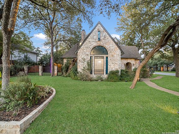 4th image of 2327 OAKLINE DR