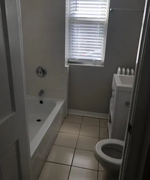 2840 N Albany Ave #1E — Photo 7