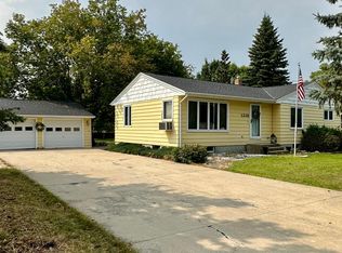 1318 10th Ave, International Falls, MN 56649