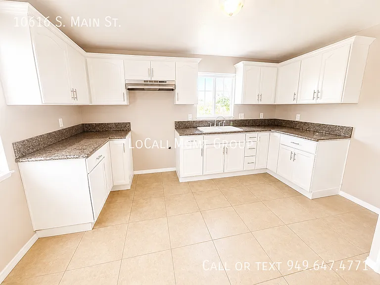 10616 S Main St — Photo 4