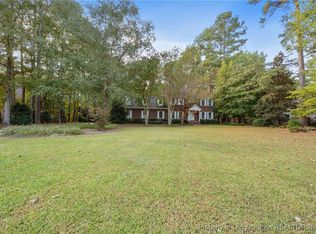 600 Yorkshire Pl, Lumberton, NC 28358