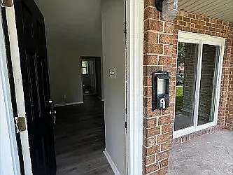 2 bed, $1,499 — Photo 3