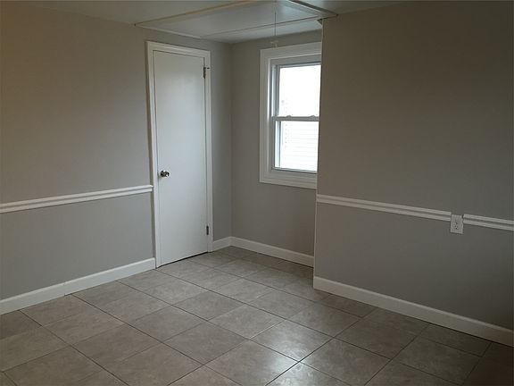 3rd image of 329 Sanford Ave #2