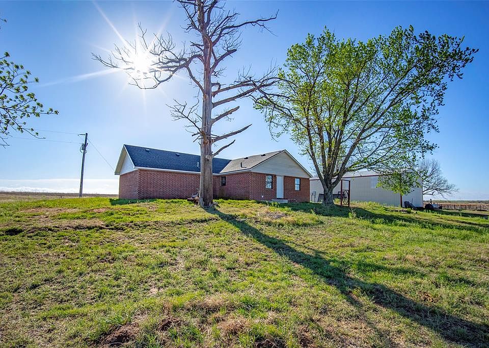 1st image of 585 County Road 1310