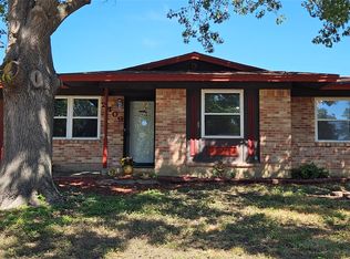 2409 Misty Ln, Carrollton, TX 75006