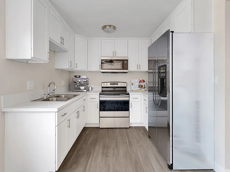 Briarwood Apartments - Riverside, CA — Photo 70