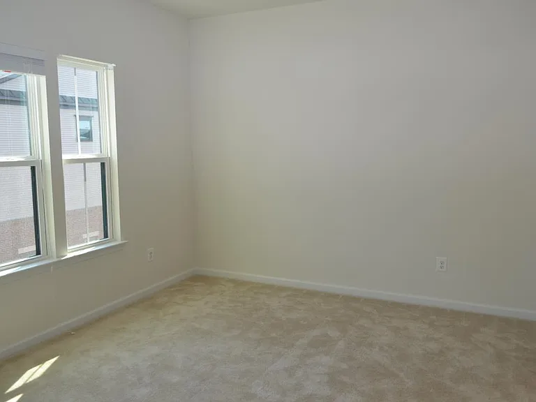 43367 Southland St — Photo 9