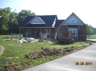 713 N Fairview Ct, Rockport, IN 47635