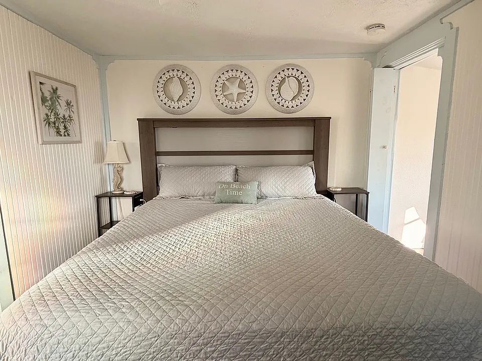 King bed