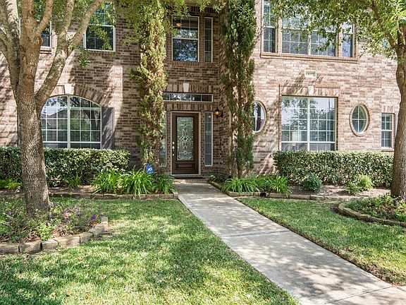2nd image of 13027 Vintage Mill Ct