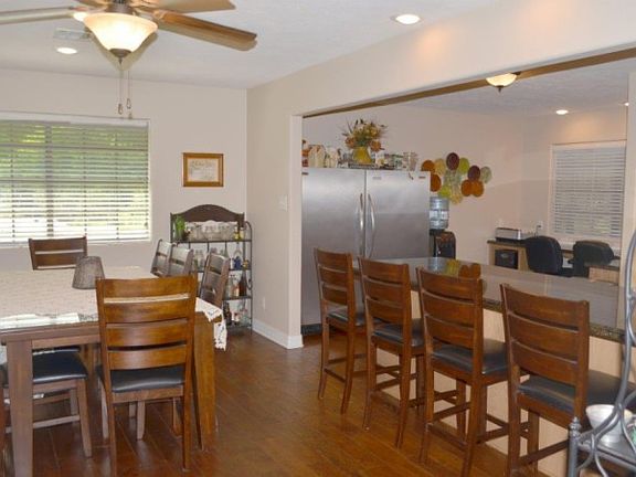 4th image of 506 N Inwood Dr