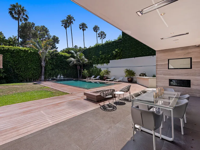 1111 Sierra Alta Way — Photo 10