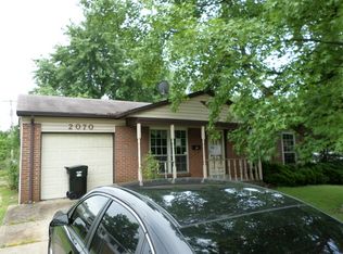 2070 E Humes Ln, Florissant, MO 63033