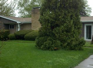 4215 N Ridge Rd, Lockport, NY 14094