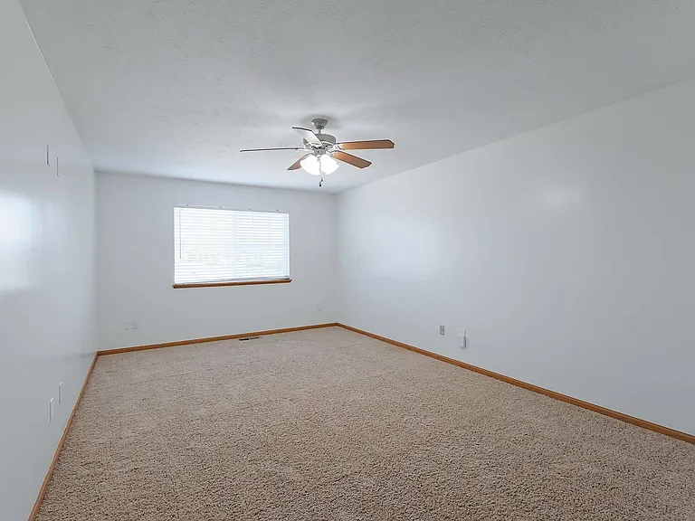 730 Norwood Dr — Photo 36