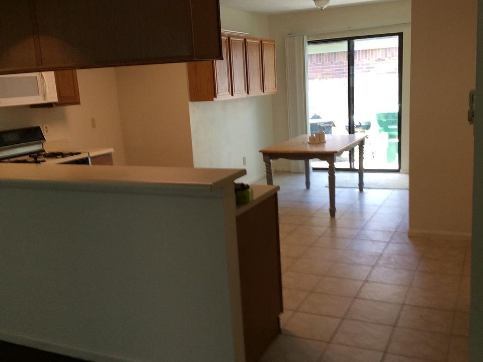 1st image of 14522 Oak Chase Dr