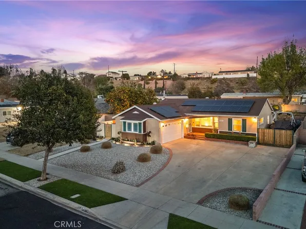 9636 Gothic Ave, North Hills, CA 91343