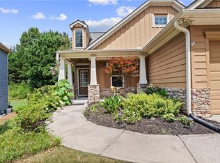 422 Arrowhead Trl, Canton, GA 30114