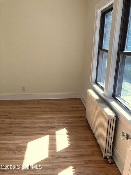 5th image of 14 Highland Acres