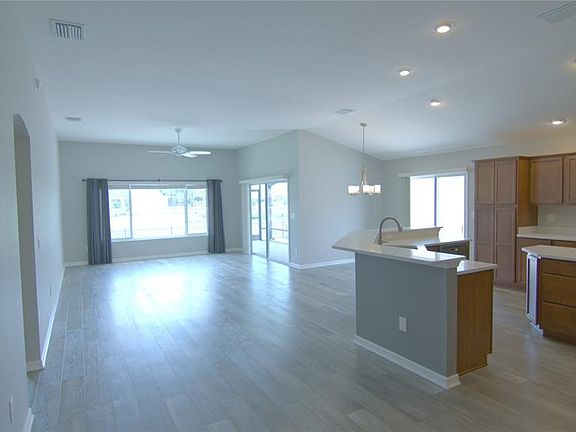 3rd image of 2385 Zumwalt Ln